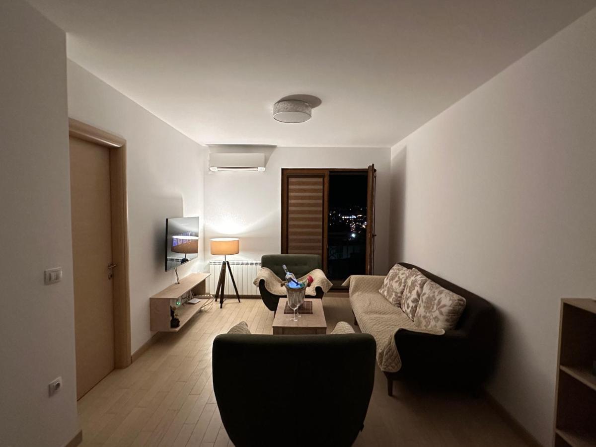 Dow Apartments - Luxury 13Th Floor, Parking Skopje Exterior photo